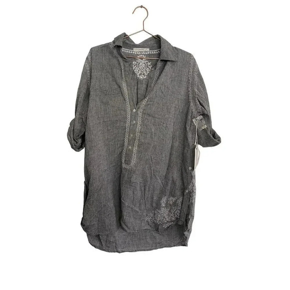 Subtle Luxury Charcoal Long Sleeve Button-Up Boyfriend Chambray Top Size M/L - Picture 1 of 8